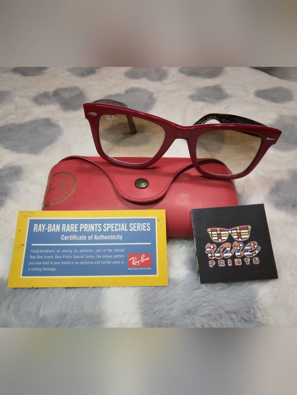 Ray-Ban Women's Special Series Red Sunglasses With Case❤️❤️